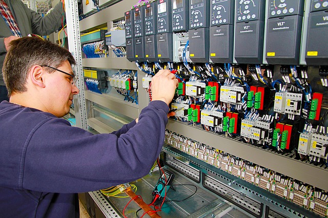 Vývojové etapy automatizace a její rozdělení